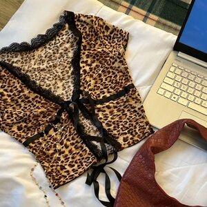 Leopard Print Lace Trim Top